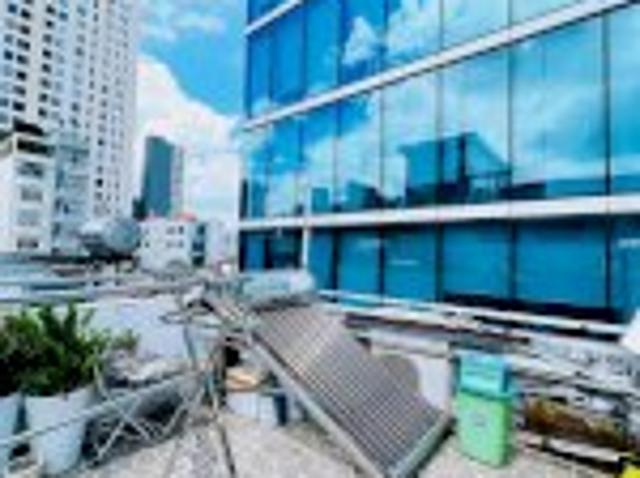 Bán Nhà Mới Xây Dựng Sát Mặt Tiền Q4 Cạnh Q1 Khu Phức Hợp 5 Tầng 98M2 Bề Ngang 6.2 M Có 4 Tỏi