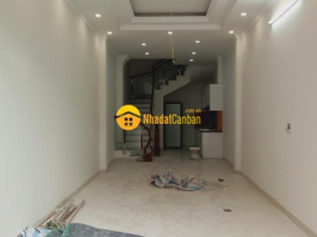 Bán nhà mới xây thạch bàn, 5 tầng, dt 41 m2, mt 3.5m, giá 3.7 tỷ