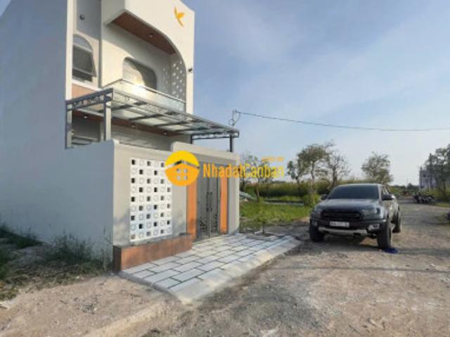 Bán nhà mới xây xã phước vân, cần đước dt 83m2, 1 lầu, 3pn, 2wc giá 2,15 tỷ