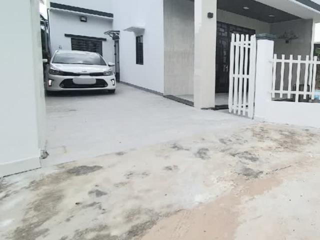 Bán nhà mới hoàn thiện cơ bản tuyệt đẹp 280m2 ONT tại Thủ Thừa, sổ hồng, 2.7 tỷ. Lh: 0908336