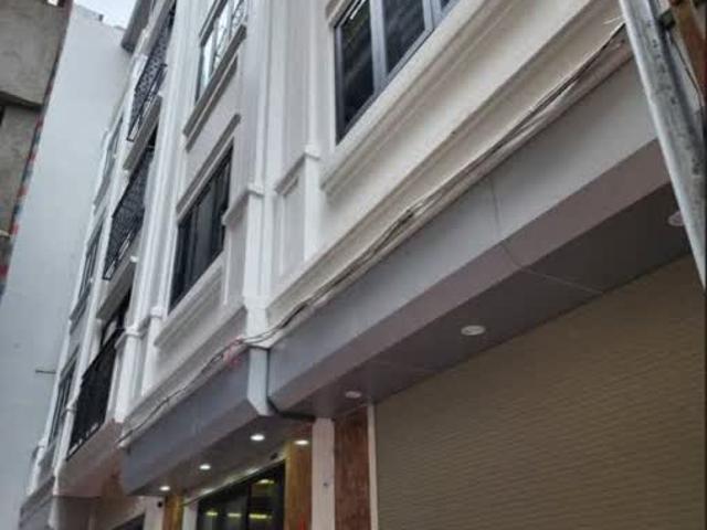 Bán Nhà Mới Koong Định Công, Vài Bước Chân Ra Phố 38M X 5T Giá 8,6 Tỷ Có Thương Lượng