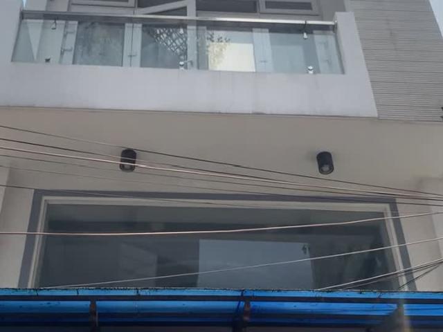 Bán Nhà Mới Đường Thống Nhất P11 Gò Vấp 5 Tầng 4x14 shr 8tỷ. Lh: 0888012