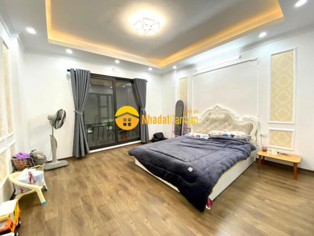 Bán nhà mỹ đình, thang máy ô tô 50m2, 6 tầng, mt 4.5m, giá 6.1 tỷ. Lh 0835956