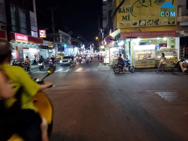 Bán Nhà Mặt Tiền Đồng Đen Tân Bình 5 Tầng Kinh Doanh Giá Rẻ Bao Đầu Tư 70M2 Giá Chỉ 19,5 Tỷ