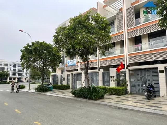 Bán Nhà Mặt Tiền Đường Số 15 Khu Đô Thị Vạn Phúc phường Hiệp Bình Phước Thành Phố Thủ Đức
