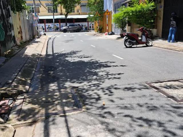 Bán nhà MẶT TIỀN đường số 17, Tân thuận Tây, Quận 7, KẾ BÊN đại học MARKETTING KINH DOANH đa