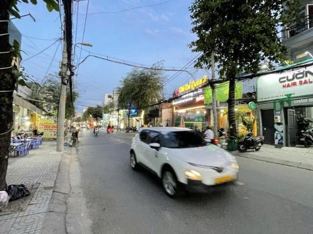 Bán nhà Mặt tiền Nguyễn Văn Khối giao Phạm Văn Chiêu, 5,9x24m, 5 T 18PN, chỉ 23,5 Tỷ