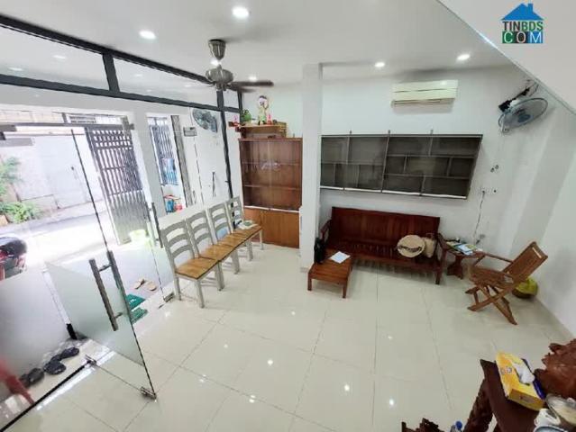 Bán nhà mặt tiền Nguyễn Đình Chính 39m2, 4 tầng, 2PN, p11, DÒNG TIỀN ỔN ĐỊNH