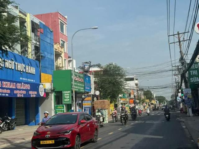 Bán Nhà Mặt Tiền Nguyễn Ảnh Thủ 4.2x27m Đúc 3 Tấm Vị Trí Đẹp