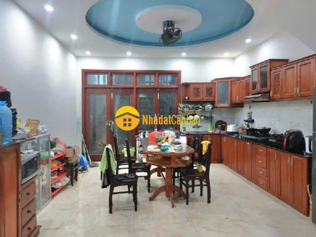 Bán nhà mặt tiền đoàn khuê vị trí đẹp, giá tốt