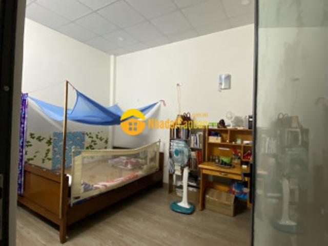 Bán nhà mặt tiền cf ngọc bích, đoạn ngoài gần cầu dứa phú nông. Giá 2 tỷ 350 triệu