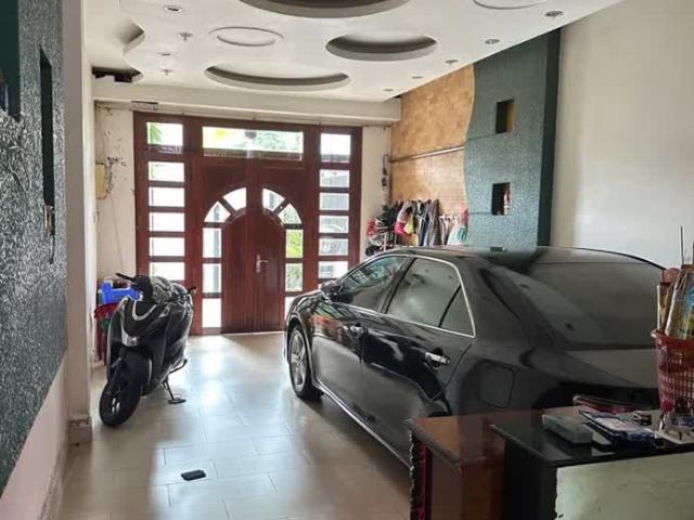 Bán nhà mặt tiền chợ Bùi Minh Trực 4x20 chỉ 13 tỷ 5