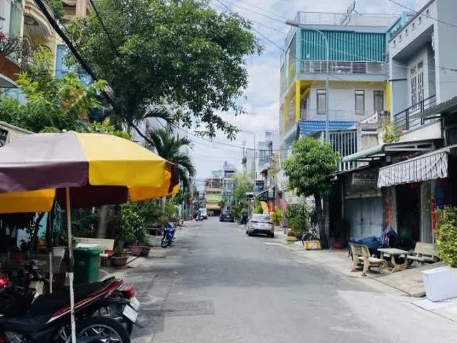 Bán nhà mặt tiền chợ Hiệp Tân cạnh chung cư Richstar ngang 4m 4PN sổ vuông 9 tỷ hơn