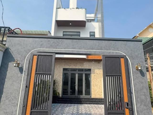 Bán Nhà Mặt Tiền Hẻm 385 Đường Lê Hồng Phong, P. Phú Hoà, Thủ Dầu Một, Bình Dương