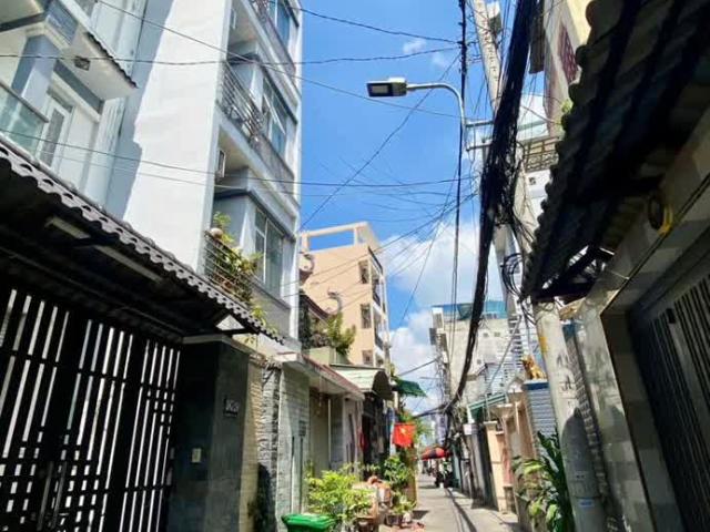 Bán nhà mặt tiền hẻm Âu Dương Lân 8x20 chỉ 9 tỷ 9