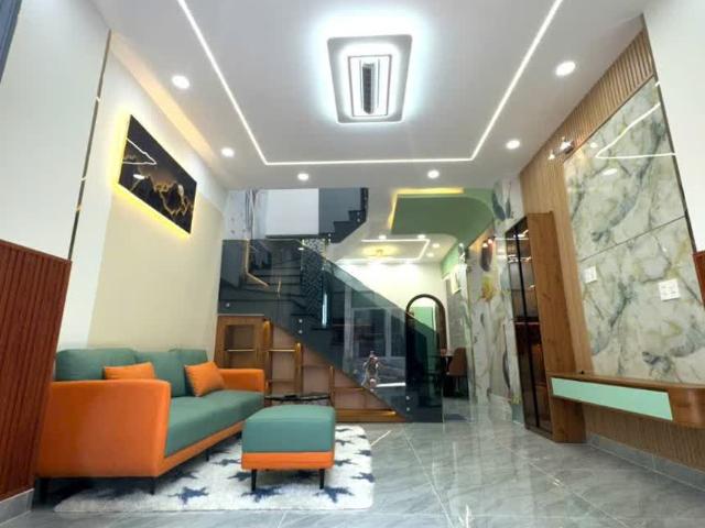 Bán Nhà Mặt Tiền Hẻm Kinh Doanh Quận 7 – Ngay Đường Lâm Văn Bền – Sổ Hồng Riêng – Giá Nhỉnh 10