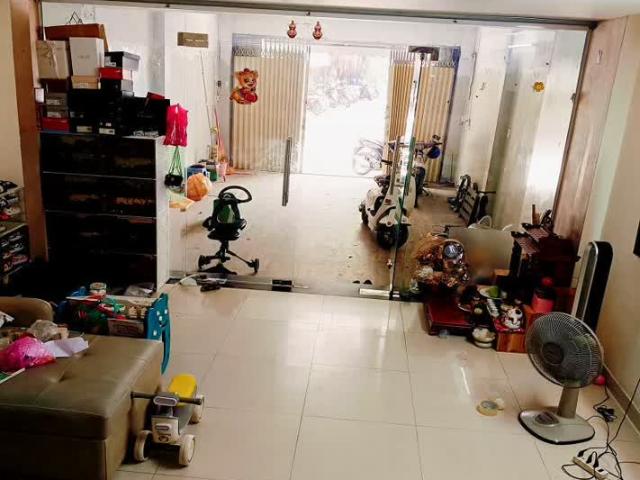 Bán nhà mặt tiền KD đối diện CC Drem Home 2, Phuòng 14, Gò Vấp, 60m2, 4 tầng