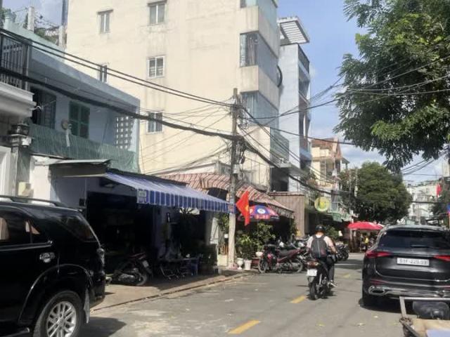 Bán nhà mặt tiền khu họ Lê ngang 6.4m 5PN sổ vuông giá tốt