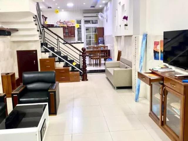 Bán nhà mặt tiền Khuông Việt 4x17m 4 tầng nhỉnh 9 tỷ