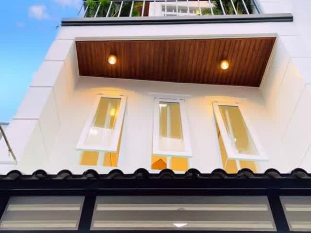 Bán nhà mặt tiền kinh doanh đường tô ký 3 tầng 70m2, 5 tỷ TL tân chánh hiệp Q12