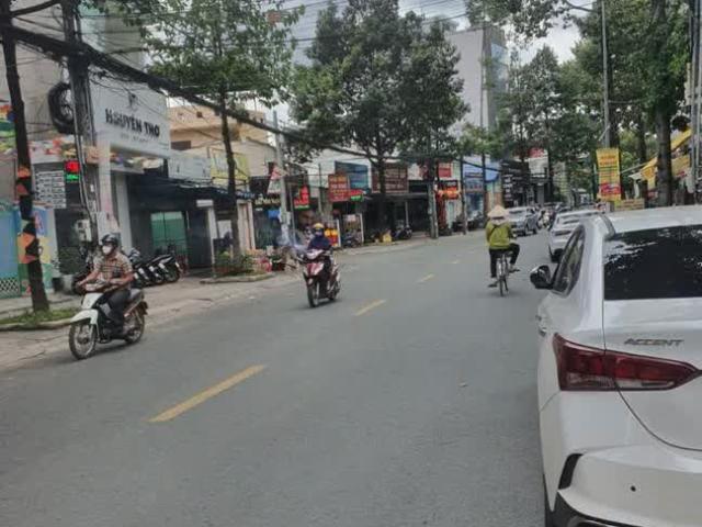 Bán Nhà Mặt Tiền Kinh Doanh, Trương Định. 6.8 X 20M SHR Full Thổ Cư, 165m2, Tân Mai Biên Hoà