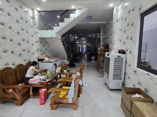 Bán Nhà Mặt Tiền Lê Thiệt, Víp Tân Phú, 112m2, Ngang 5m Sổ Vuông A4, Nhỉnh 14 Tỷ TL