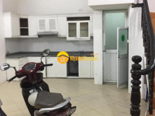 Bán nhà mặt tiền rộng khu vực ngã tư sở, quận đống đa giá 4 tỷ