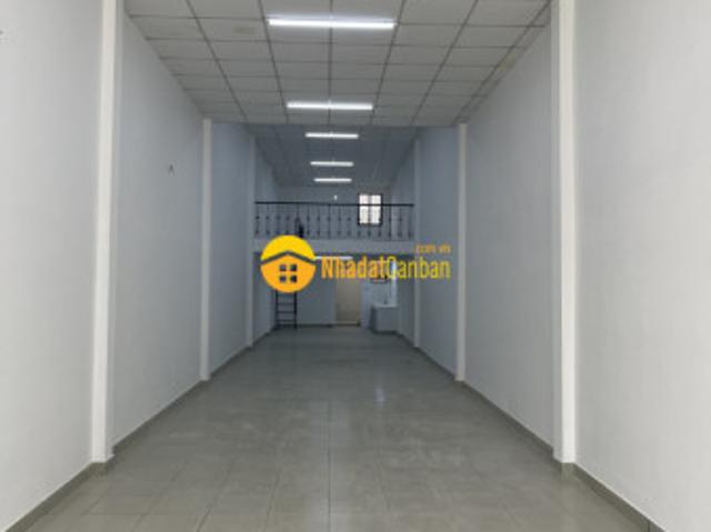 Bán nhà mặt tiền tân bình cạnh chợ ngang 4m sổ vuông kinh doanh sầm uất giá tốt