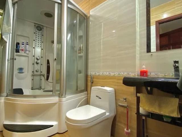 Bán nhà mặt tiền Tô Hiệu ngang 4m nhà mới+nội thất xịn kinh doanh sầm uất