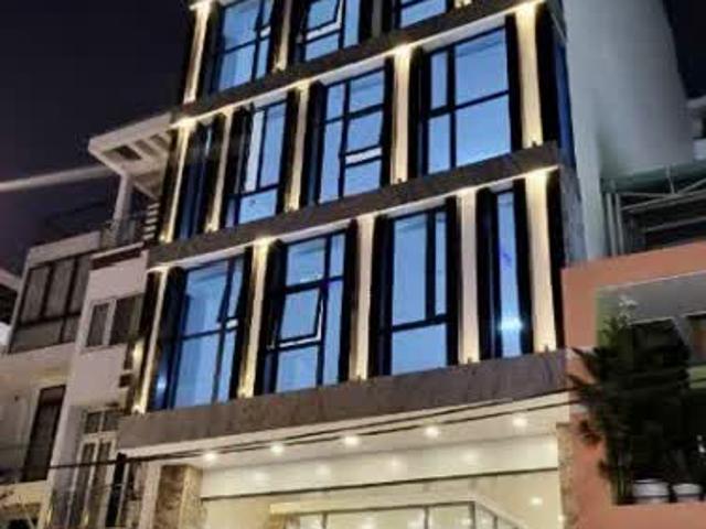 Bán nhà mặt tiền Trần Quang khải P. Tân Định. Quận 1