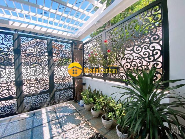 Bán nhà mặt tiền 1t2l nguyễn du. P. 1. hướng tây bắc