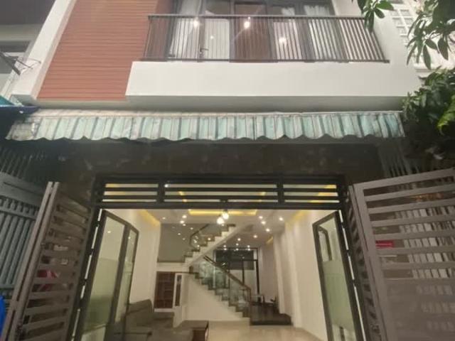 Bán nhà Mặt tiền 3 tầng 40 nguyễn văn thủ, ngang 5m, Hướng Nam đối diện ngay đoạn giữa công
