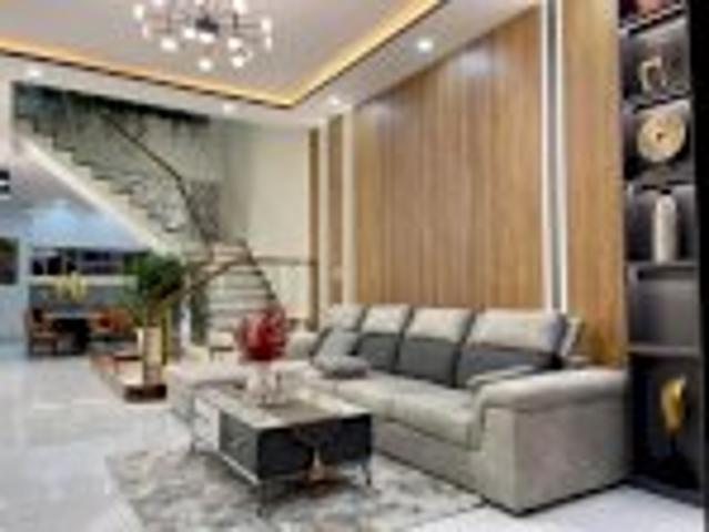 Bán Nhà Mặt Tiền 4 Tầng Tạ Quang Bửu Ngang 5M Gần Chợ