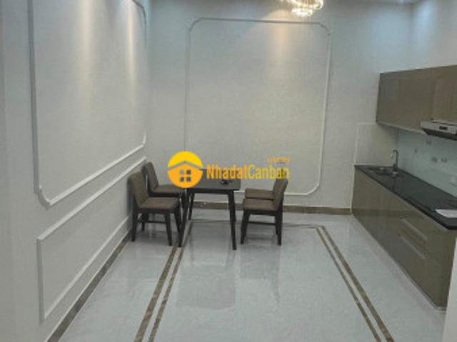 Bán nhà mặt hồ quỳnh ngõ 88 võ thị sáu 55m2 x 5 tầng mt 4m giá 14,9 tỷ. Lh 0912442
