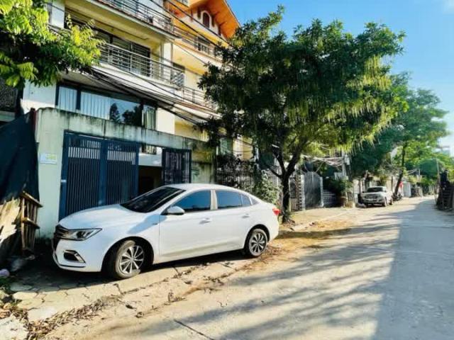 Bán nhà mặt phố tây hồ – 120m² – 5 tầng – mt 5.5m – ô tô tránh – vỉa hè – gpxd 7 nổi + 1 hầm