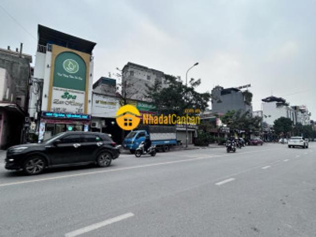 Bán nhà mặt phố thành trung, trâu quỳ, gia lâm, 85m2 mtien 5m đường 30m kinh doanh ngay