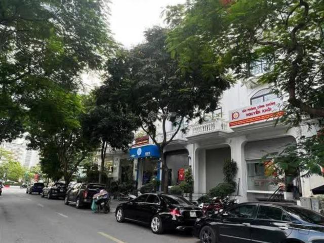 Bán nhà mặt phố Trần Đăng Ninh 45m2*MT4.5m, Vỉa hè, Ô tô tải tránh, Kinh doanh – chỉ 6 tỷ
