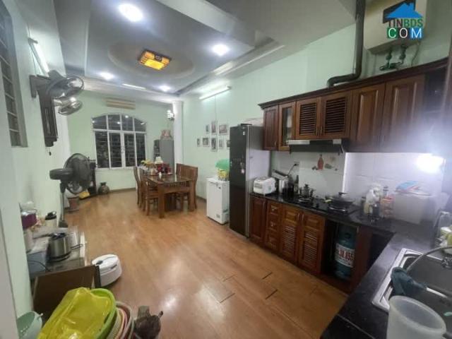 Bán nhà mặt phố Trần Quang Diệu, 40m2 x 5 tầng. LH: Địa Thủy Sư Trần Thọ 0906299