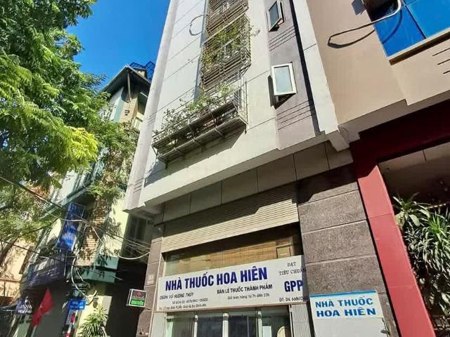 Bán nhà mặt phố Vạn Bảo, Ba Đình chỉ 30 tỷ, 50m2, MT 6.3m, 9 tầng, dòng tiền 900 triệu/năm