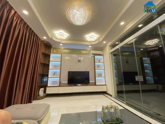 Bán nhà mặt phố Bạch Đằng, quận Hoàn Kiếm, 30m², xây 5 tầng, giá 9,5 tỷ