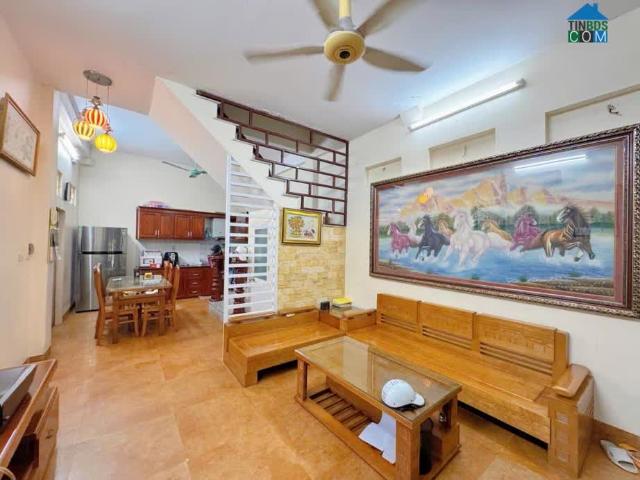 Bán nhà mặt phố Cầu Giấy, 60m2, 7 tầng thang máy, 2 mặt tiền ô tô tránh