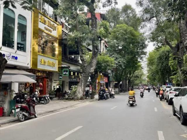 Bán nhà mặt phố Hàng Muối, Hoàn Kiếm. LH: Địa Thủy Sư trần Thọ 0906299