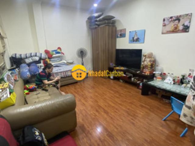 Bán nhà mặt phố huế 43m2. 4 tầng. Vỉa hè kinh doanh đỉnh 11.9 tỷ