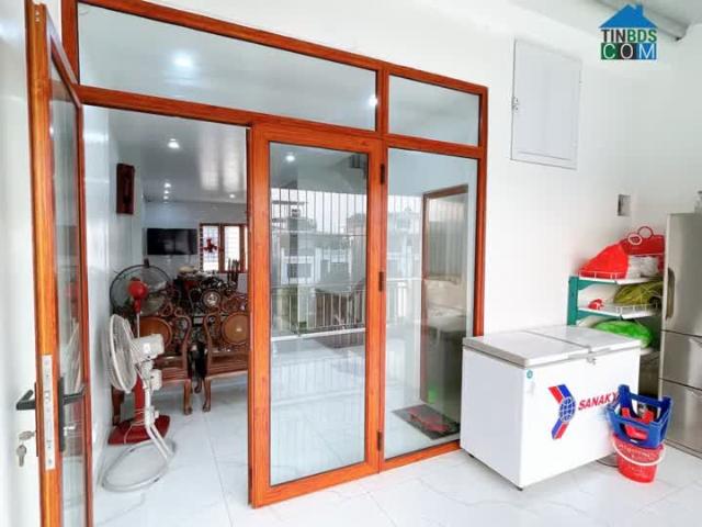 Bán nhà mặt phố Đại Từ quận Hoàng Mai 75m, 4.5m mặt tiền, kinh doanh, view hồ, 18T