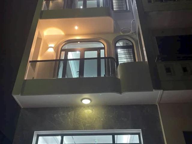 Bán nhà mặt phố KĐT gần sở Tài Nguyên, ph Tân Bình, TP HD, 67.5m2, mt 4.5m, gara, thang máy