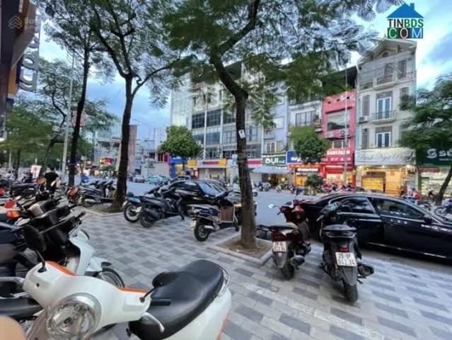 Bán nhà Mặt Phố Lạc Long Quân Tây Hồ 195m Kinh Doanh view Hồ Tây Vỉa hè rộng