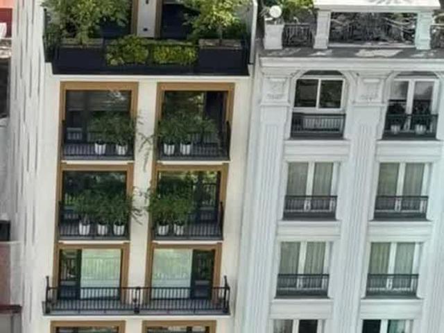 Bán nhà mặt phố Lạc Long Quân 114m2 x 8T thang máy MT 9.5m kinh doanh vỉa hè