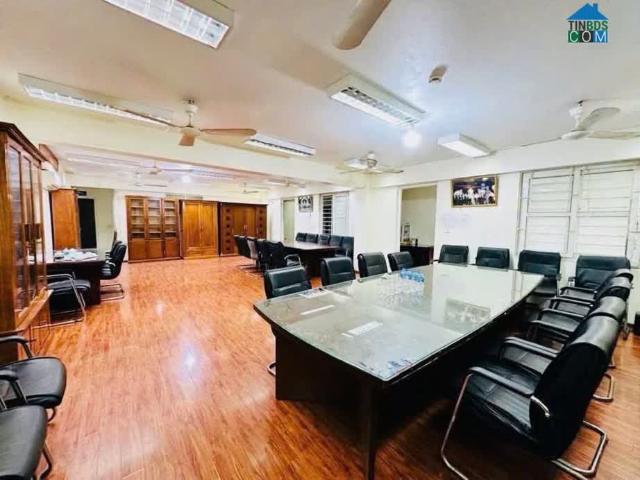 Bán nhà mặt phố Lộc Xuân Đỉnh, DT 126m, 7 tầng, MT 8.4m, giá 56 tỷ