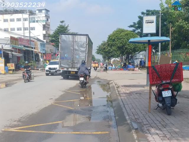 Bán nhà mặt phố Lã Xuân Oai, 4,8 tỷ, 52m2, 3PN, 2WC, Q9, HCM