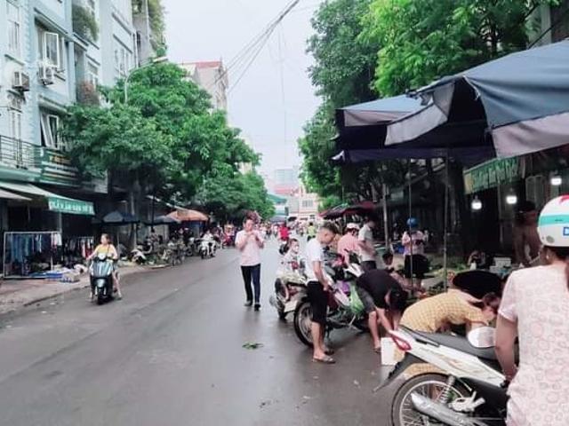 Bán nhà mặt phố ngô thì nhậm, 6 tầng thang máy, kinh doanh sầm uất ngày đêm, giá 13.45 tỷ